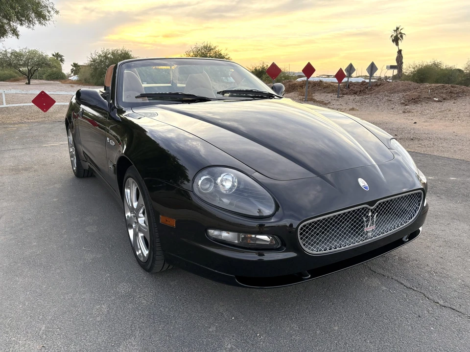 2005 Maserati Spyder - Image 30 of 31