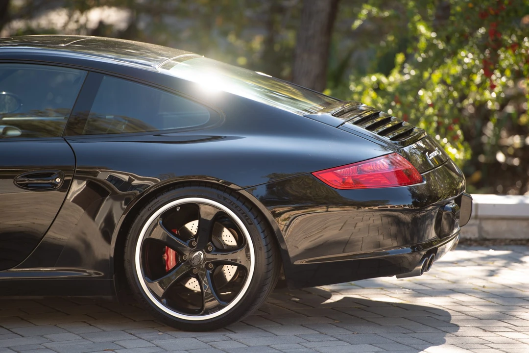 2005 Porsche 997 Carrera S - Image 25 of 31