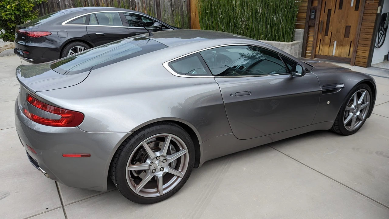 2006 Aston Martin V8 Vantage (2006-2017) - Image 16 of 31