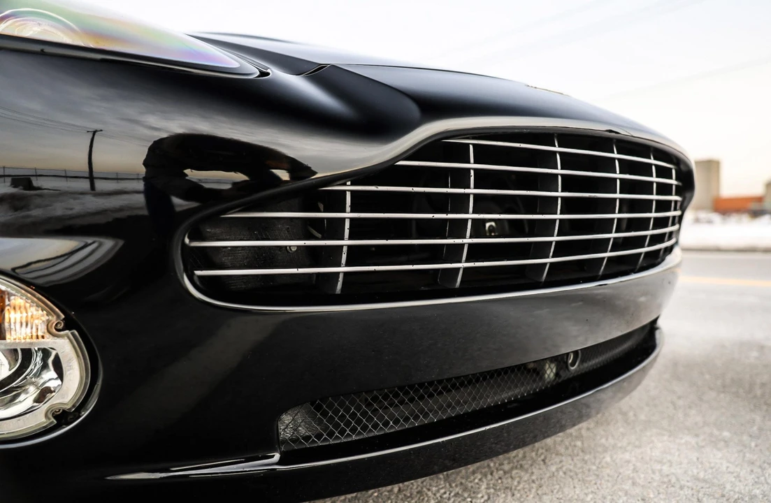 2006 Aston Martin Vanquish 1st Gen - Image 25 of 31