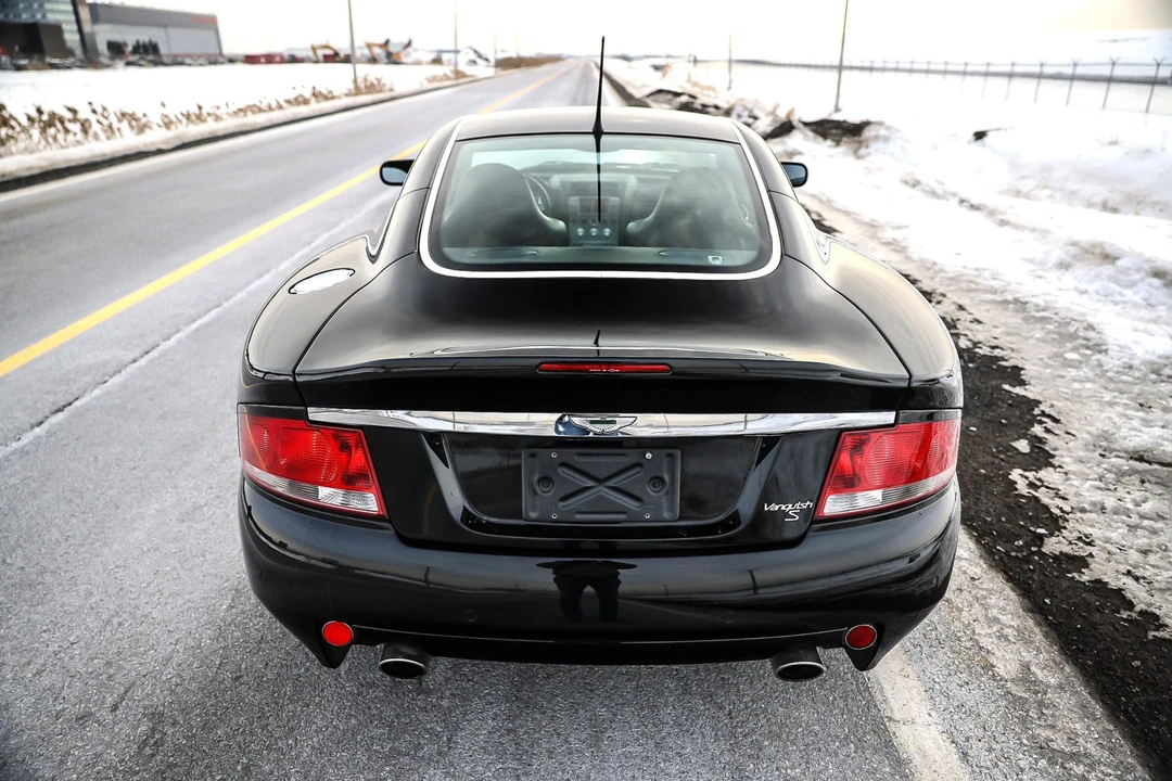 2006 Aston Martin Vanquish 1st Gen - Image 14 of 31
