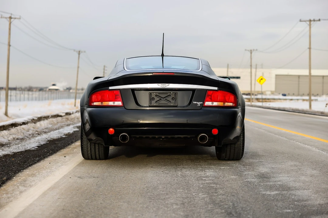 2006 Aston Martin Vanquish 1st Gen - Image 16 of 31