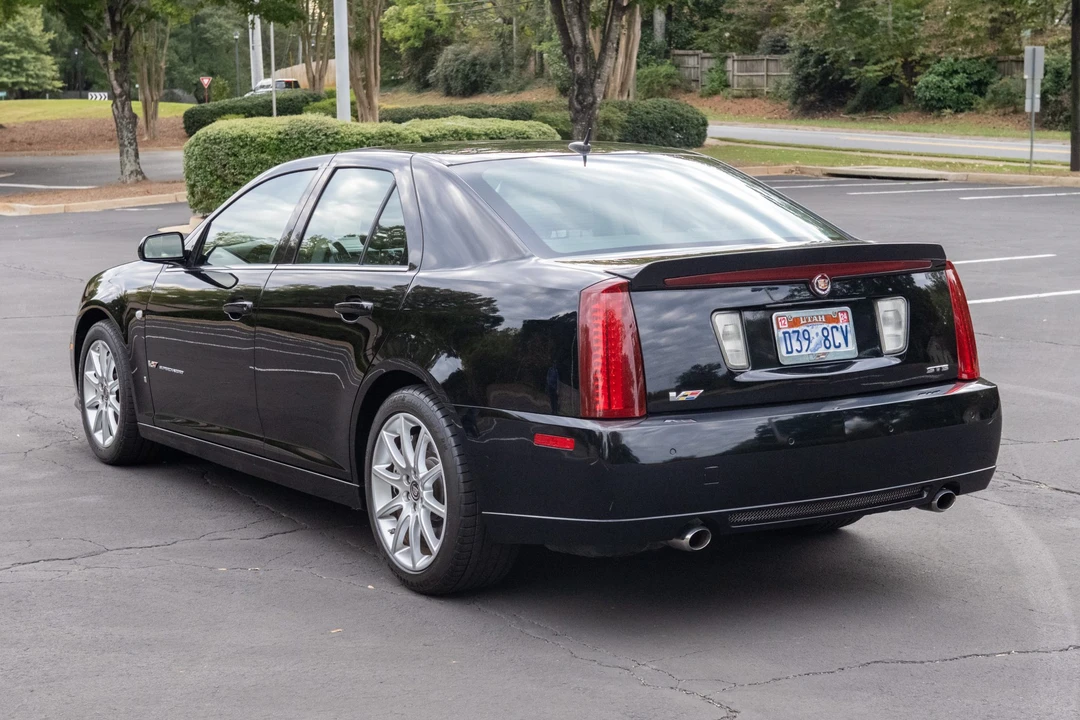 2006 Cadillac STS-V - Image 3 of 31
