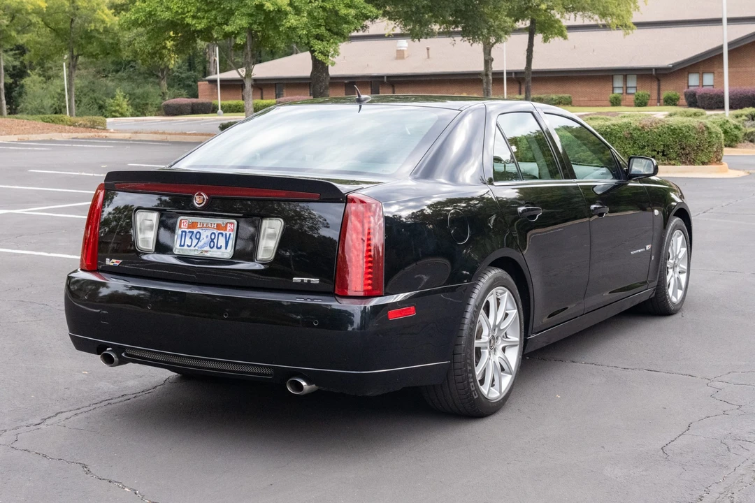 2006 Cadillac STS-V - Image 6 of 31