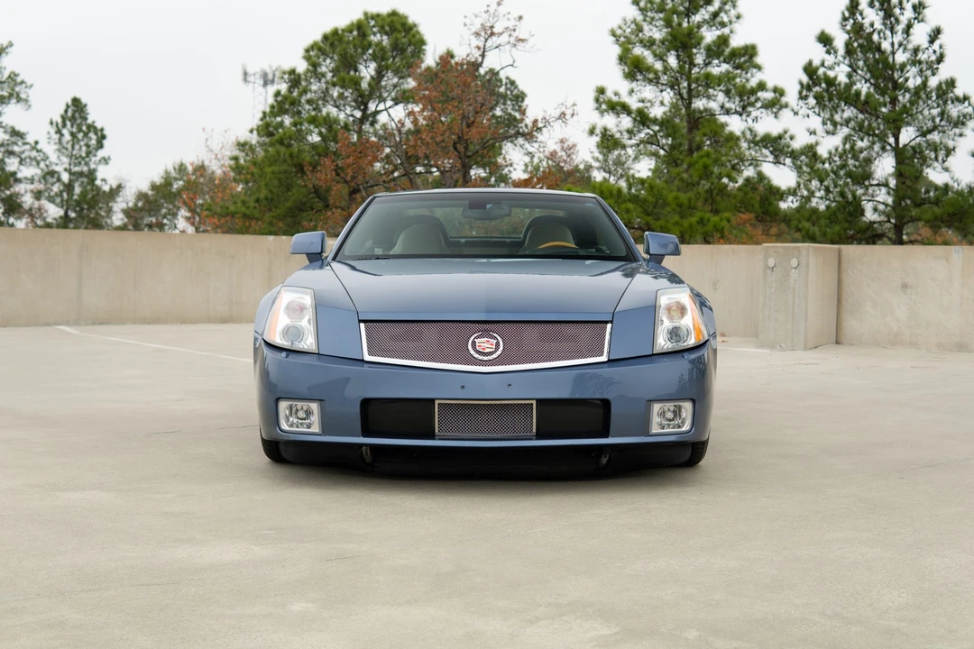 2006 Cadillac XLR - Image 22 of 31