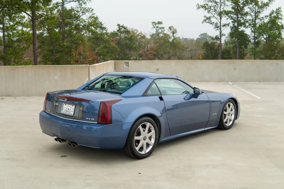 2006 Cadillac XLR - Image 30 of 31