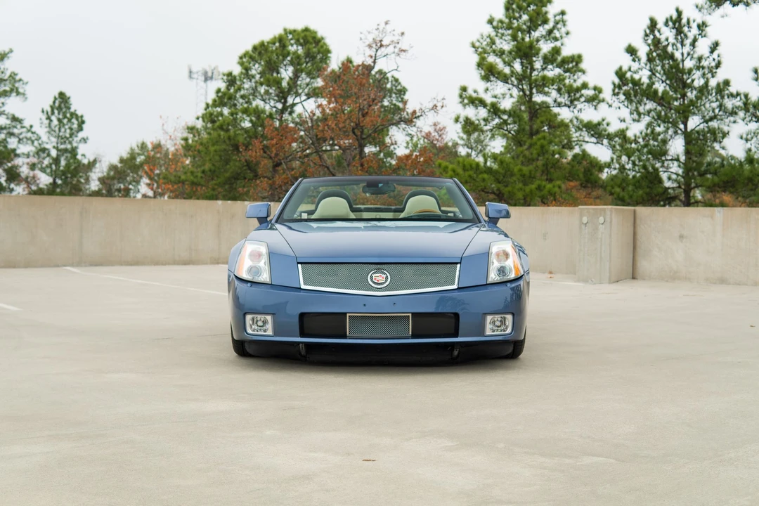 2006 Cadillac XLR - Image 4 of 31