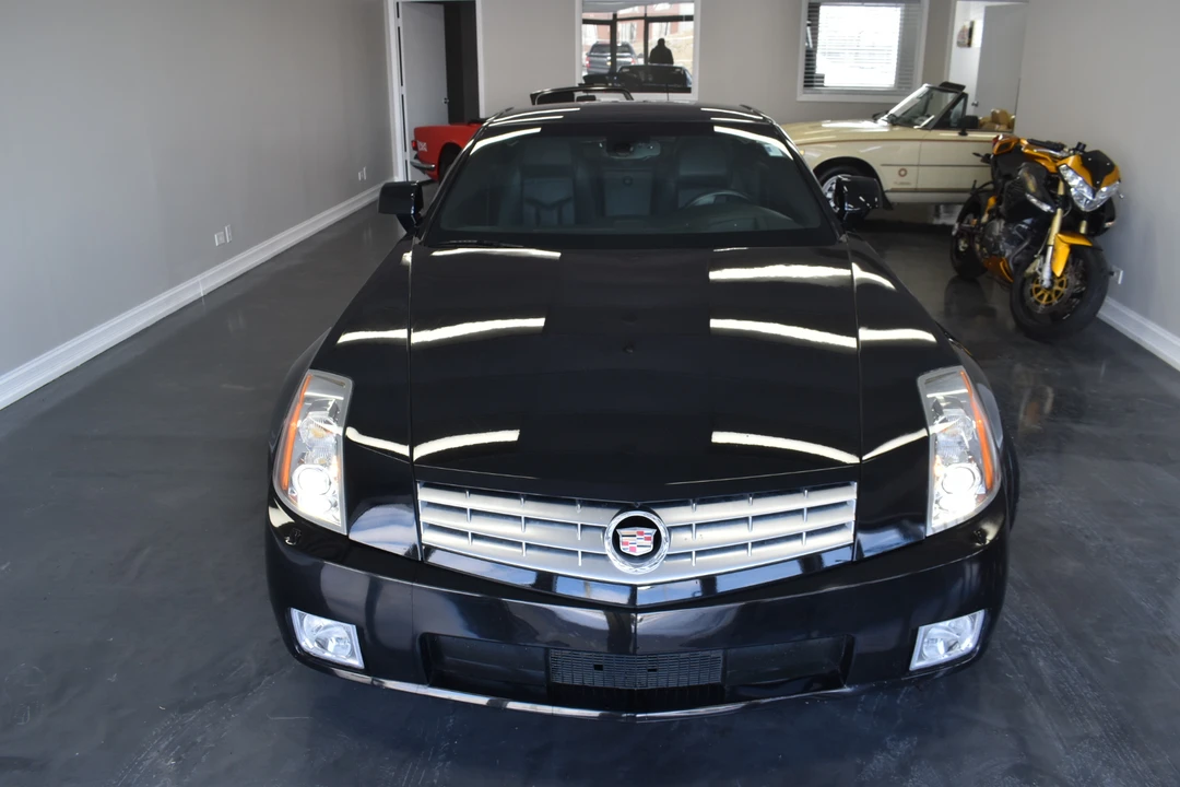2006 Cadillac XLR - Image 25 of 31