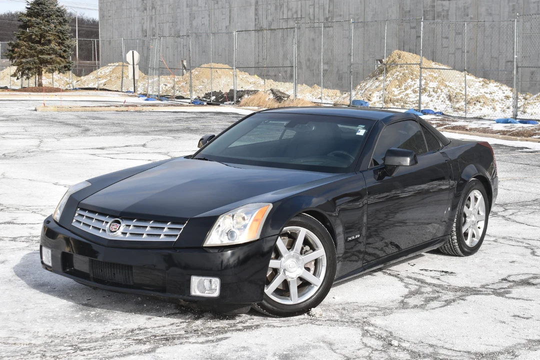2006 Cadillac XLR - Image 11 of 31