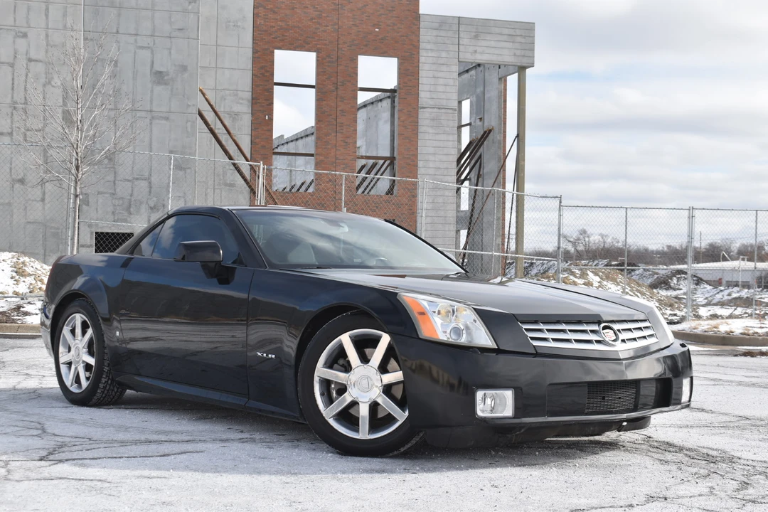 2006 Cadillac XLR - Image 4 of 31