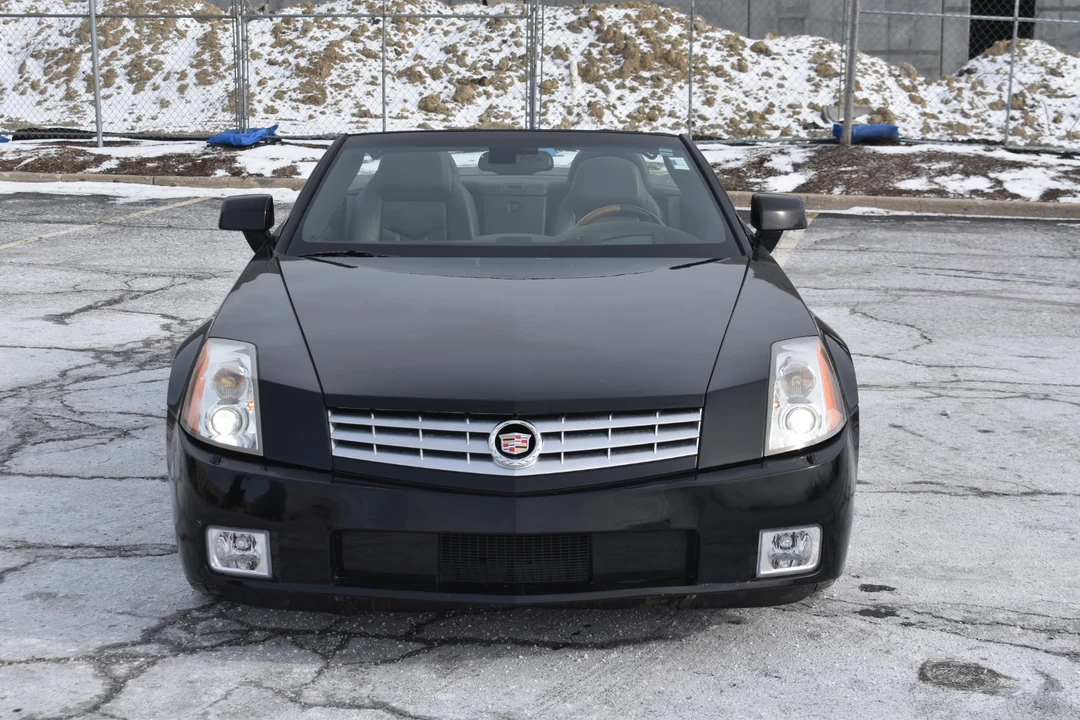 2006 Cadillac XLR - Image 15 of 31