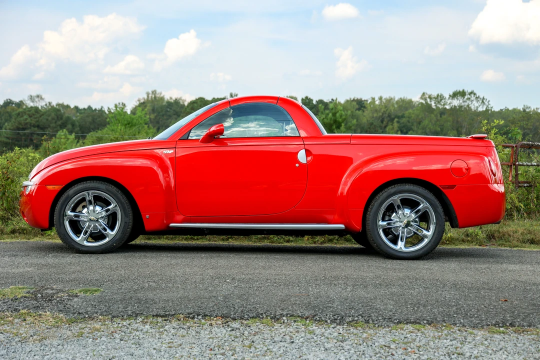 2006 Chevrolet SSR - Image 13 of 31