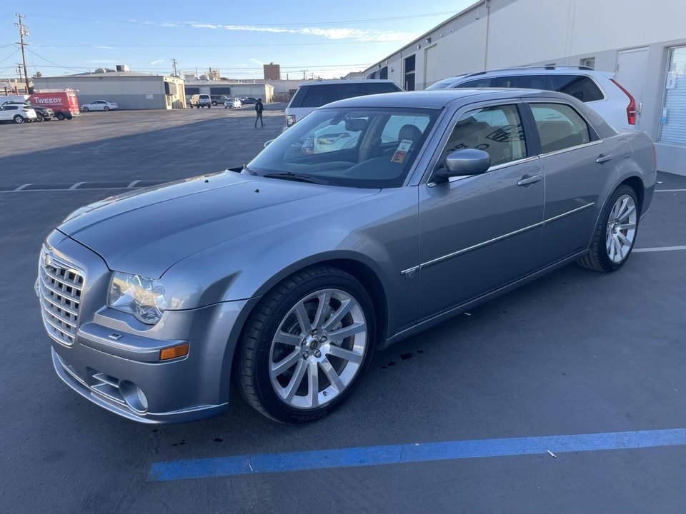 2006 Chrysler 300 (2005-2023) - Image 10 of 31