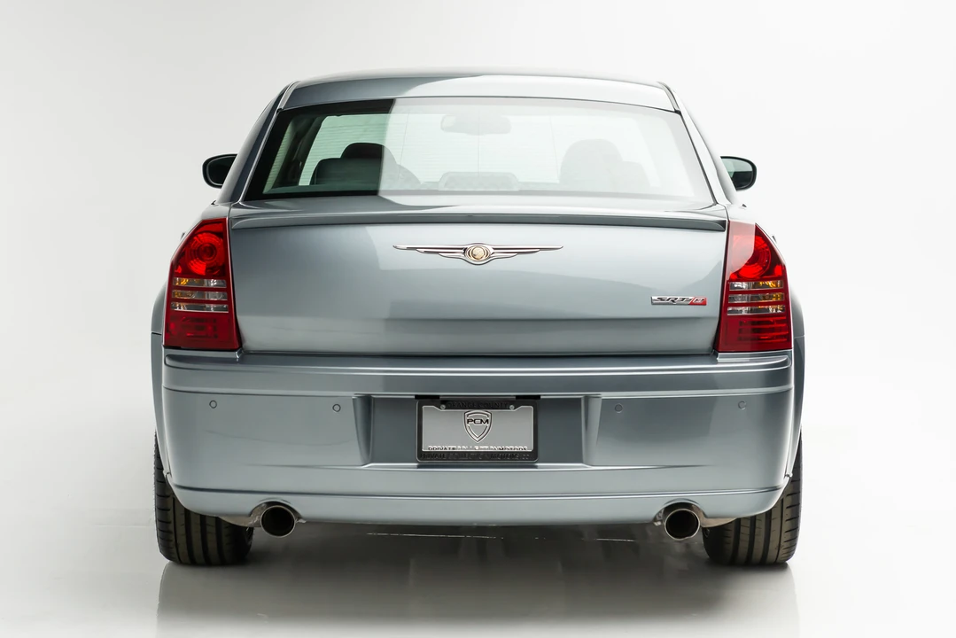 2006 Chrysler 300 (2005-2023) - Image 8 of 31