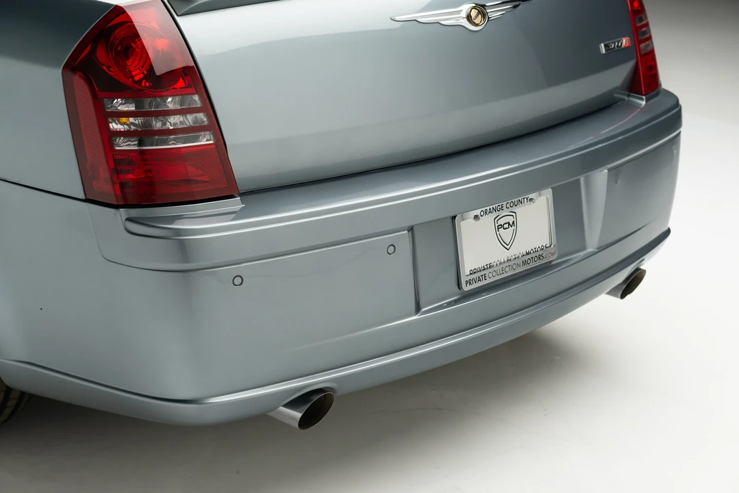 2006 Chrysler 300 (2005-2023) - Image 16 of 31