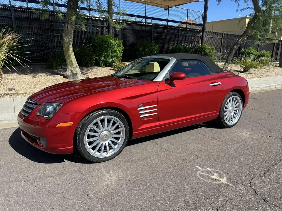 2006 Chrysler Crossfire - Image 2 of 31