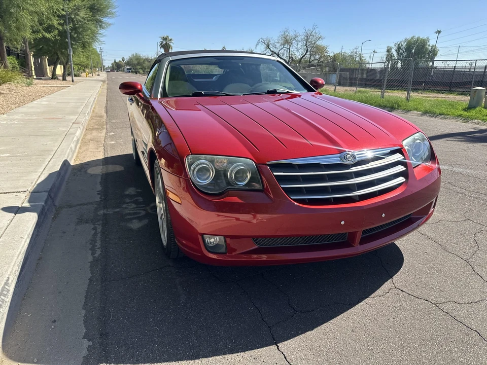 2006 Chrysler Crossfire - Image 27 of 31