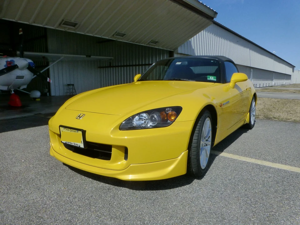 2006 Honda AP2 S2000 - Image 2 of 31