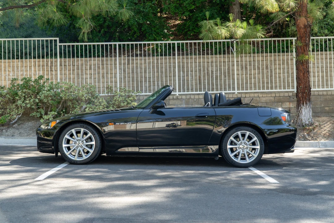 2006 Honda AP2 S2000 - Image 3 of 31