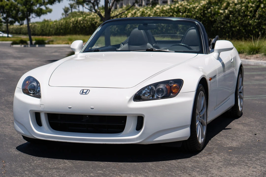 2006 Honda AP2 S2000 - Image 2 of 31