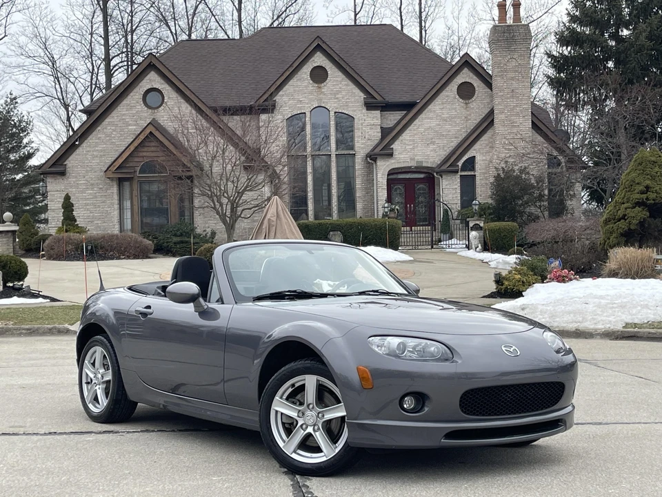 2006 Mazda NC MX-5 Miata - Image 18 of 31