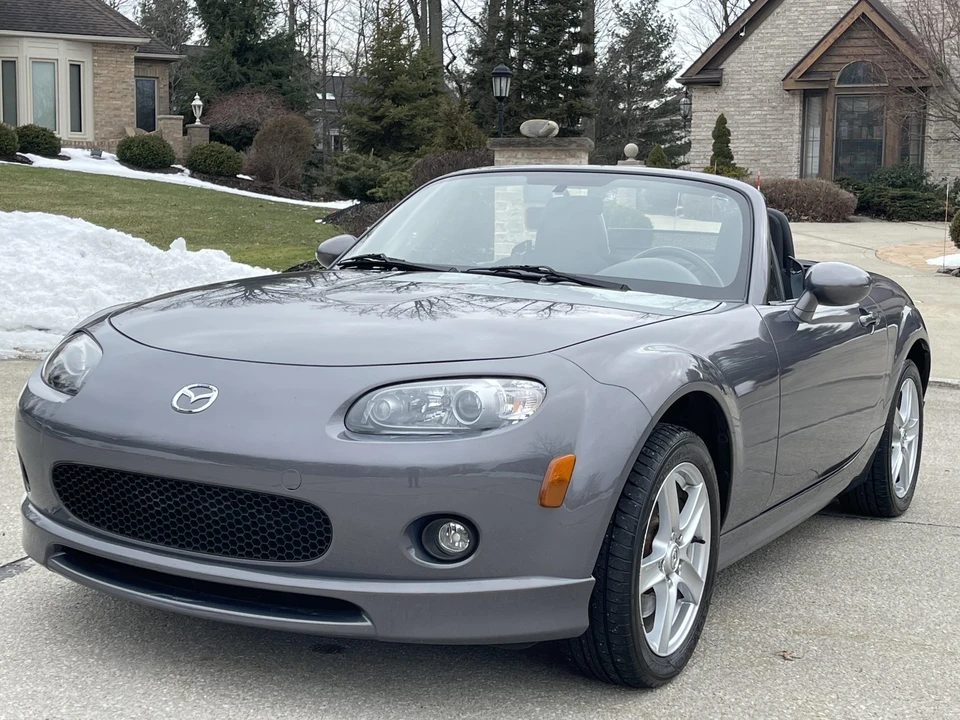 2006 Mazda NC MX-5 Miata - Image 3 of 31