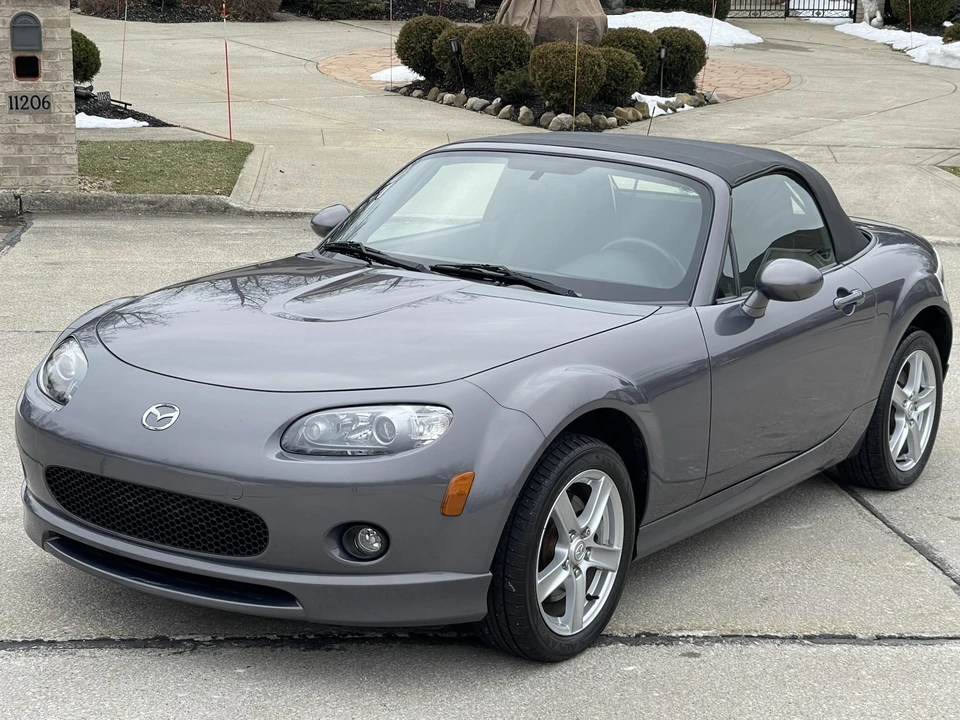 2006 Mazda NC MX-5 Miata - Image 29 of 31