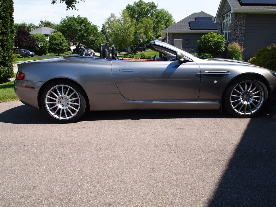 2007 Aston Martin DB9 - Image 9 of 31