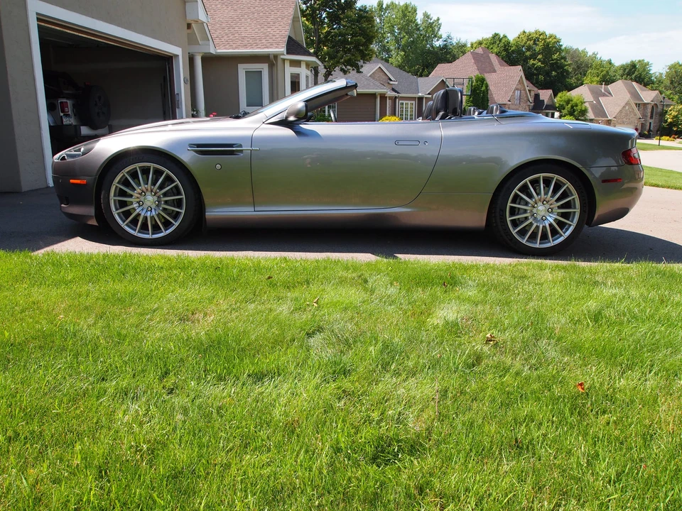 2007 Aston Martin DB9 - Image 13 of 31