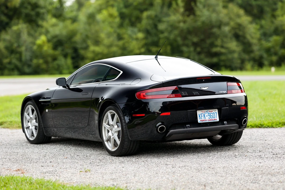 2007 Aston Martin V8 Vantage (2006-2017) - Image 26 of 31