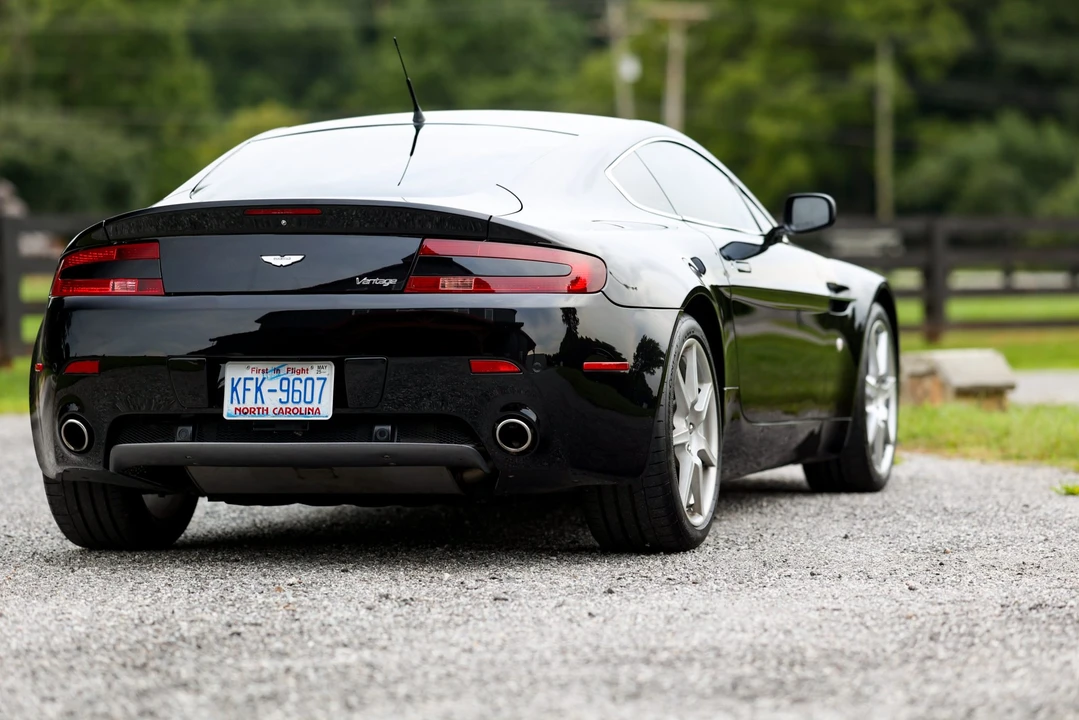 2007 Aston Martin V8 Vantage (2006-2017) - Image 18 of 31