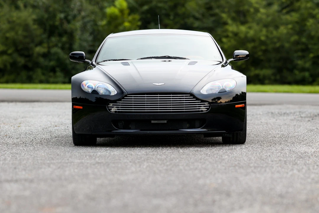 2007 Aston Martin V8 Vantage (2006-2017) - Image 10 of 31