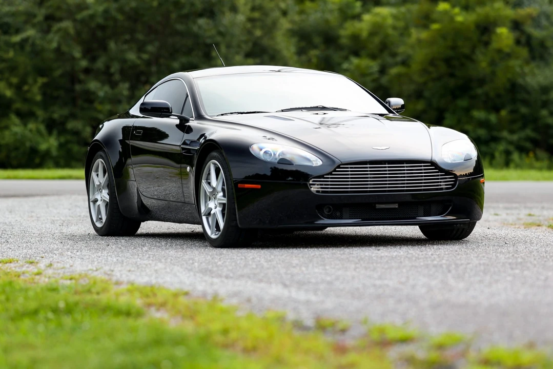 2007 Aston Martin V8 Vantage (2006-2017) - Image 13 of 31