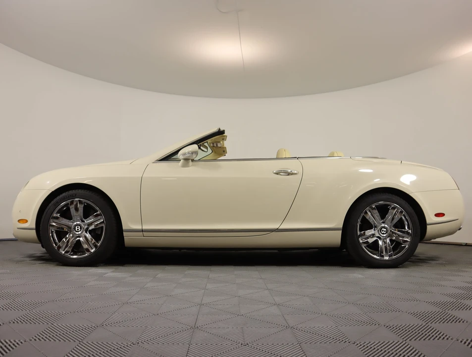 2007 Bentley Continental GTC - Image 8 of 31
