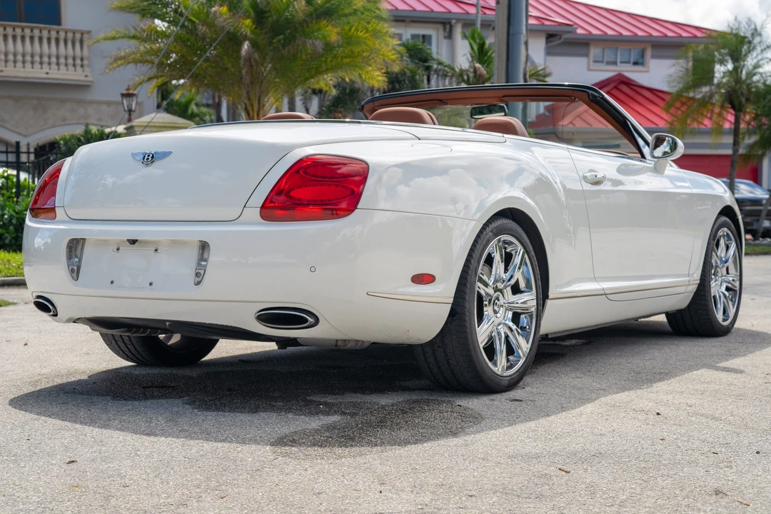 2007 Bentley Continental GTC - Image 8 of 31