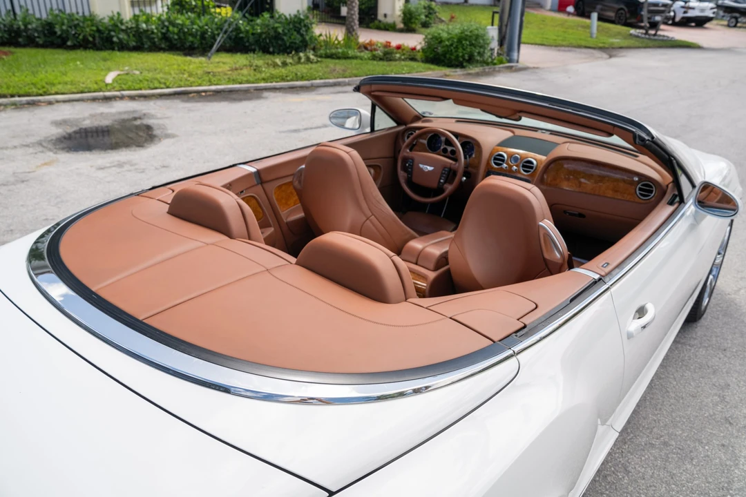 2007 Bentley Continental GTC - Image 23 of 31
