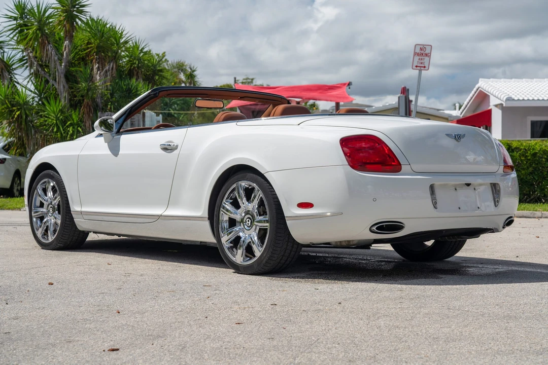 2007 Bentley Continental GTC - Image 10 of 31