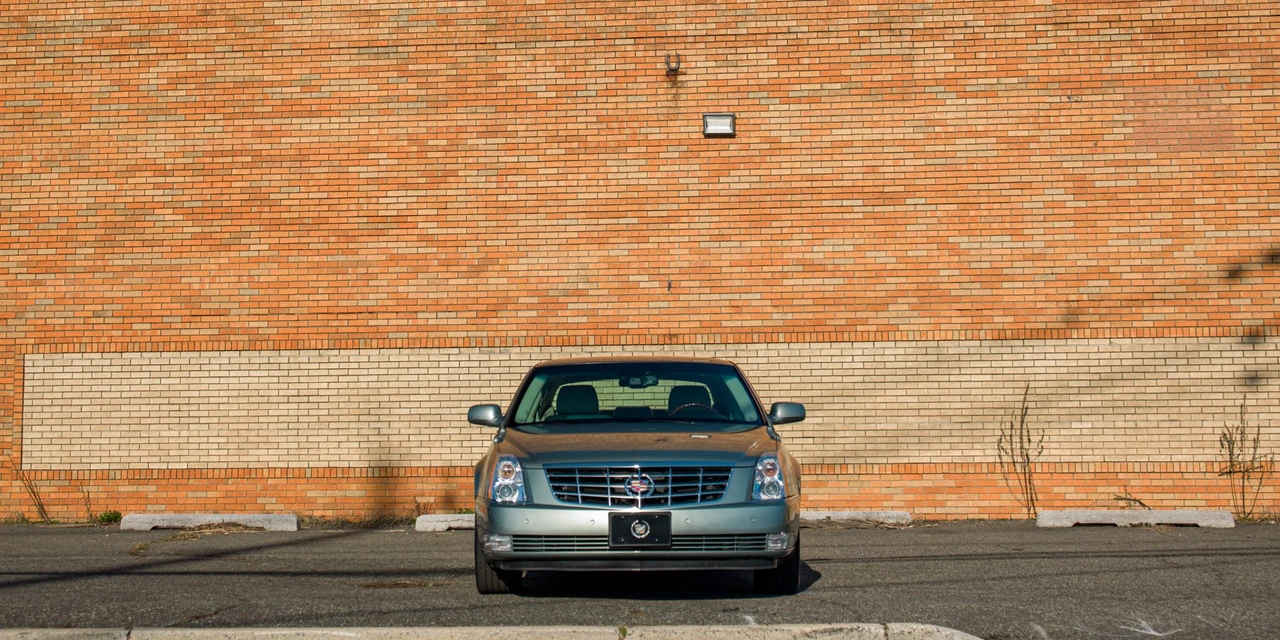 2007 Cadillac DTS - Image 27 of 31