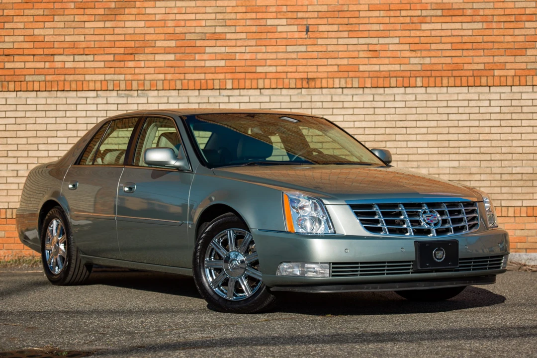 2007 Cadillac DTS - Image 24 of 31
