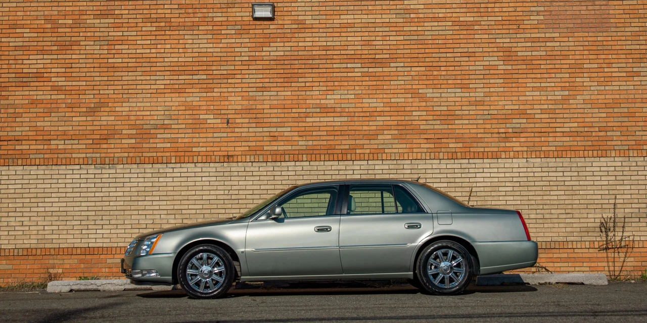 2007 Cadillac DTS - Image 9 of 31