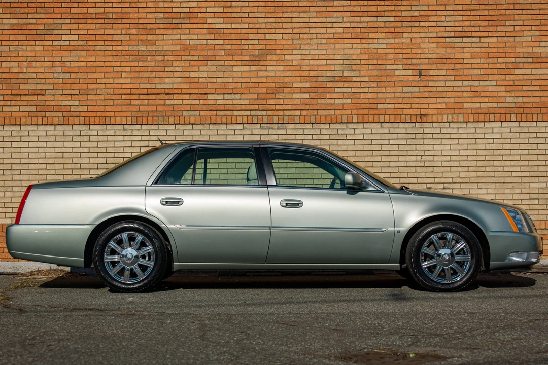 2007 Cadillac DTS - Image 20 of 31