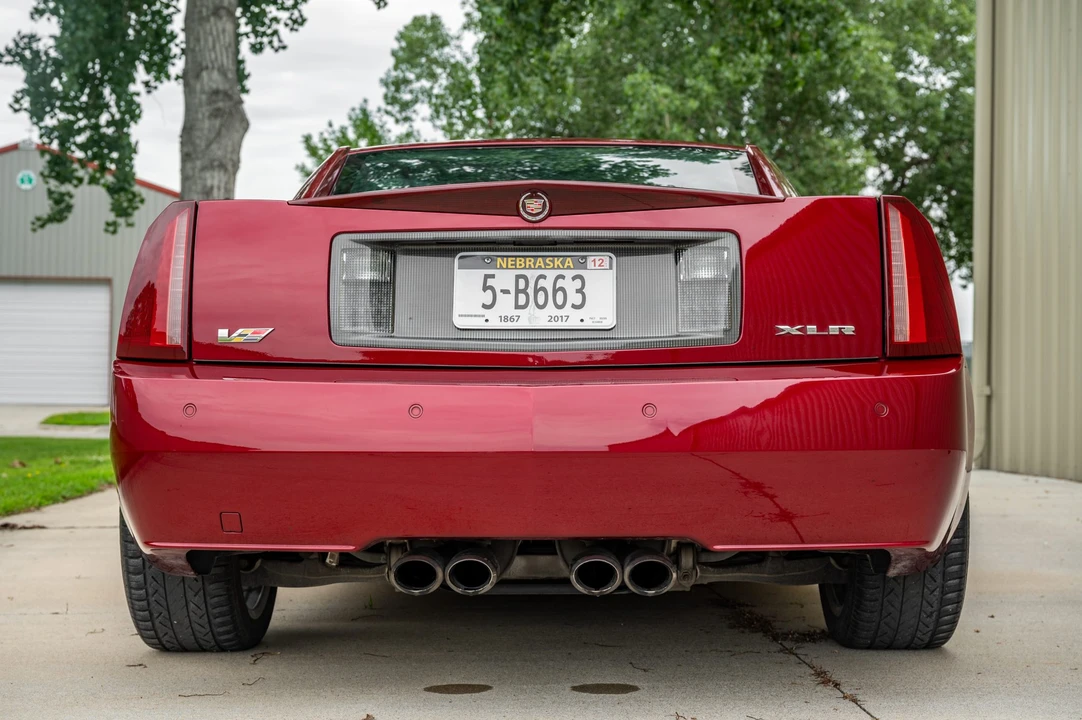 2007 Cadillac XLR-V - Image 6 of 31