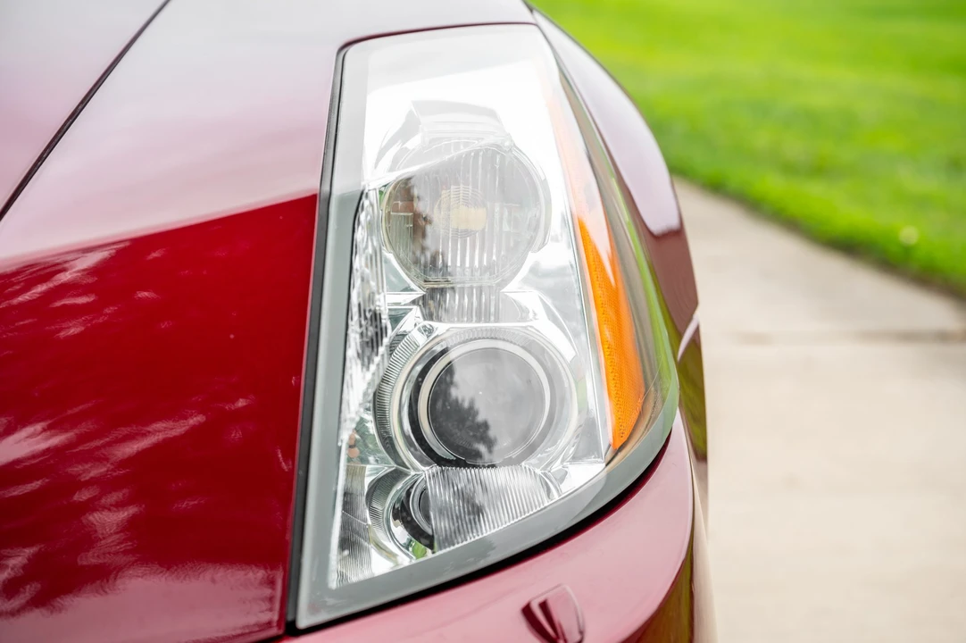 2007 Cadillac XLR-V - Image 22 of 31