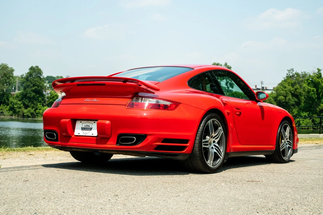 2007 Porsche 997 Turbo - Image 14 of 31