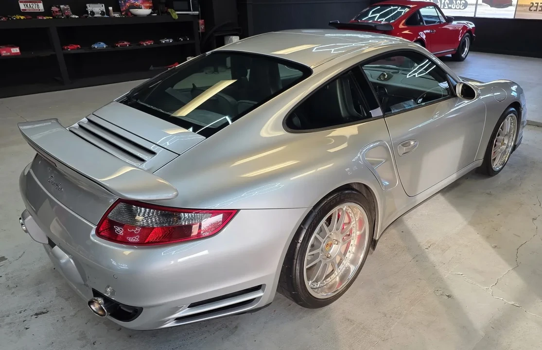 2007 Porsche 997 Turbo - Image 20 of 31