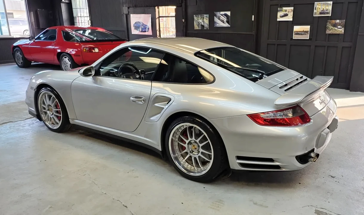 2007 Porsche 997 Turbo - Image 12 of 31
