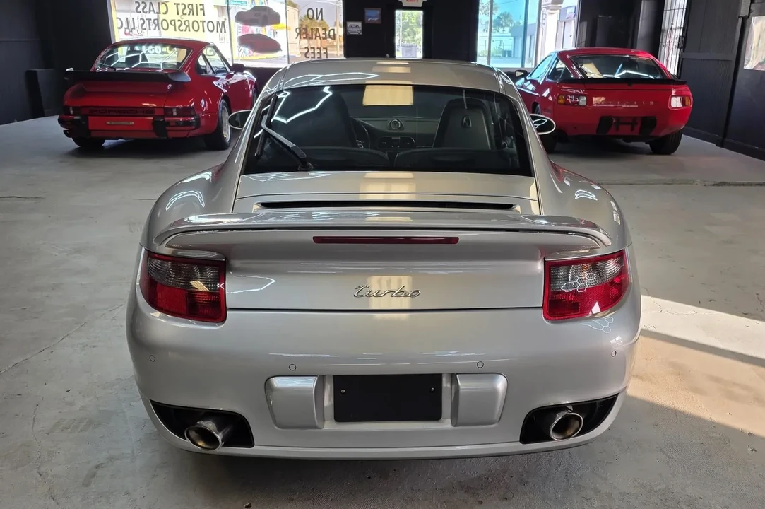 2007 Porsche 997 Turbo - Image 17 of 31