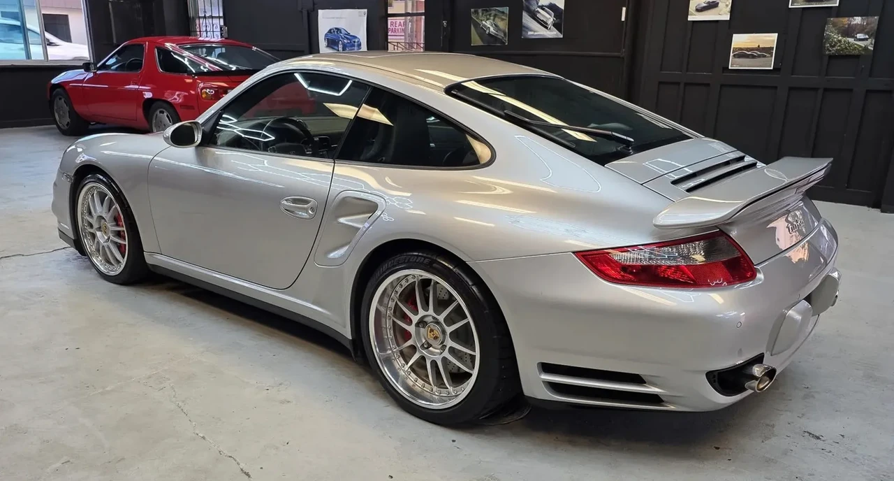 2007 Porsche 997 Turbo - Image 13 of 31