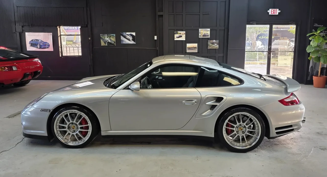 2007 Porsche 997 Turbo - Image 6 of 31