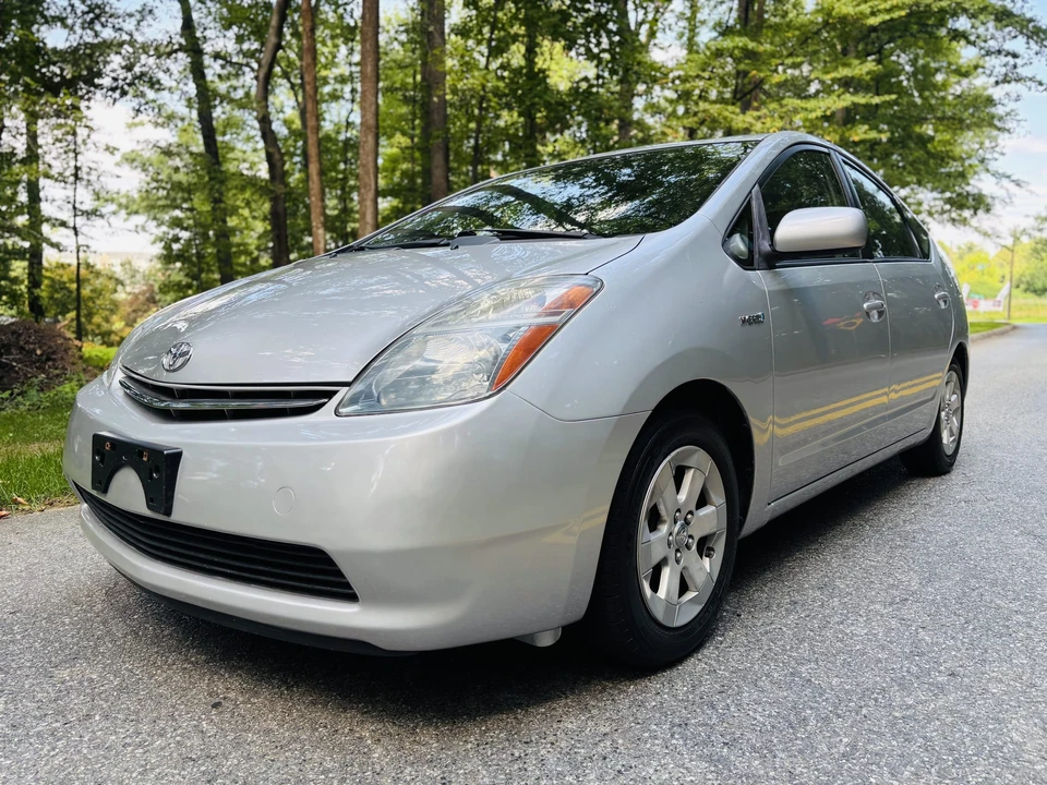 2007 Toyota Prius 2nd Gen - Image 14 of 31